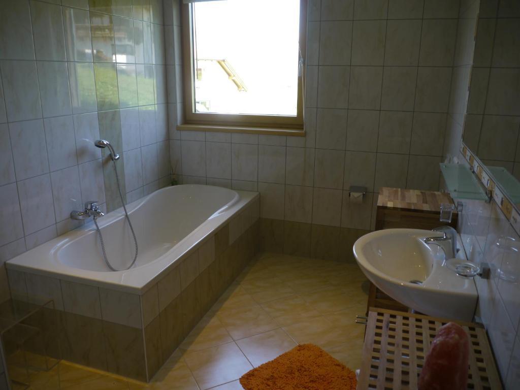 Ferienhaus Sam インスブルック 部屋 写真